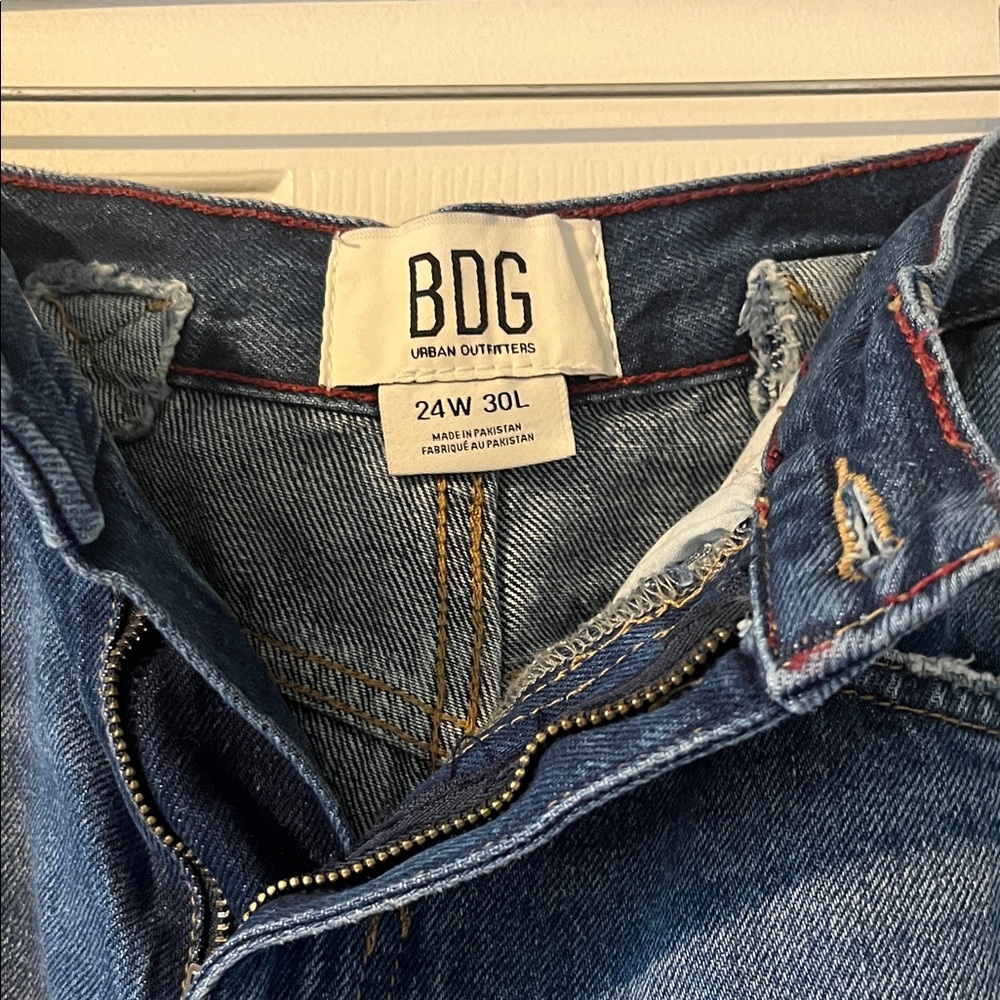 BDG Two-Tone Dark Blue Relaxed Jeans - Picture 2 of 3